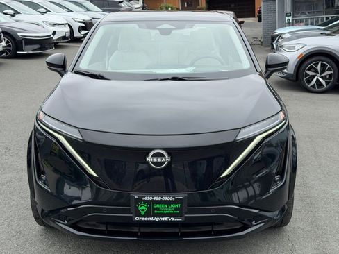 Used 2024 Nissan Ariya AWD image 2
