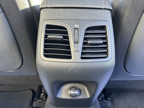 Used 2015 Hyundai Sonata Limited 2.0T image 25