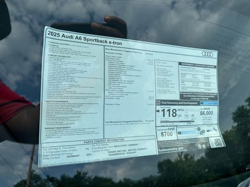 New 2025 Audi A6 e-tron Premium Plus image 22