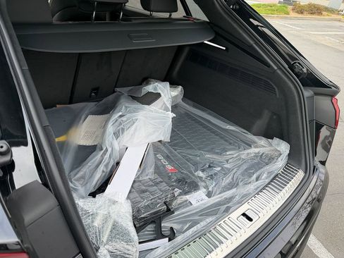 New 2026 Audi SQ8 Prestige image 30