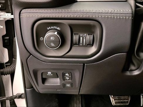 Used 2025 RAM 1500 Tungsten w/ Trailer Tow Group AWD/4WD image 40