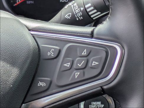 Used 2024 Chevrolet Equinox LT AWD/4WD image 20