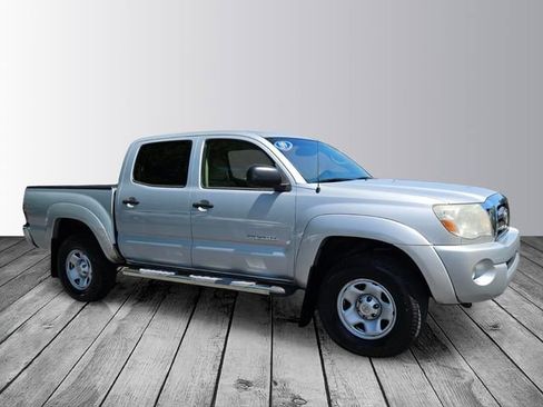 Used 2009 Toyota Tacoma PreRunner RWD image 7