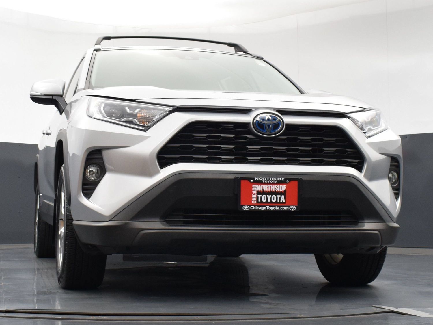 Used 2021 Toyota RAV4 XLE Premium AWD/4WD image 30