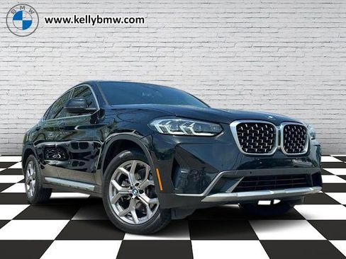 Certified 2022 BMW X4 xDrive30i AWD/4WD image 1