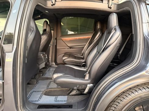 Used 2018 Tesla Model X 100D AWD/4WD image 13