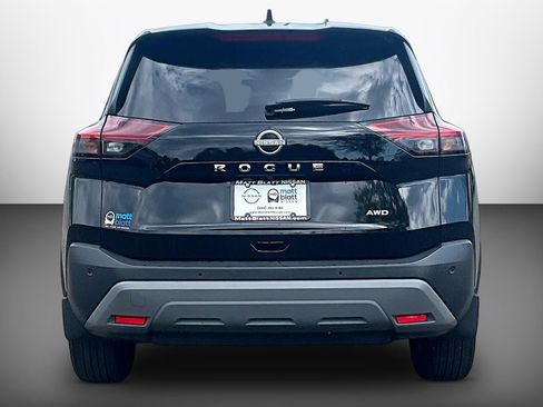Used 2023 Nissan Rogue S AWD/4WD image 3