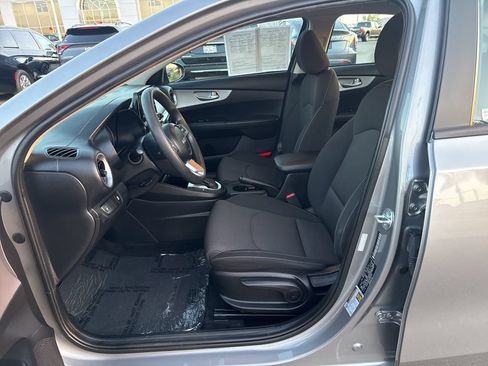 Used 2023 Kia Forte LXS FWD image 20