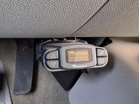 Used 2009 GMC Sierra 1500 SLE w/ Texas Edition image 14