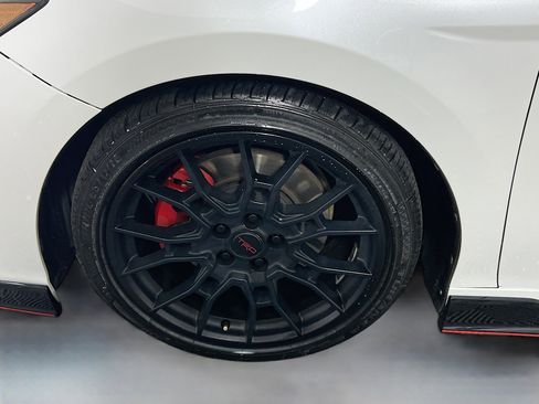 Used 2020 Toyota Camry TRD image 13