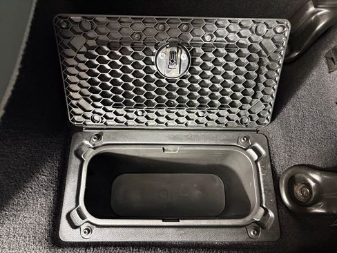 Used 2019 RAM 1500 Classic SLT RWD image 45