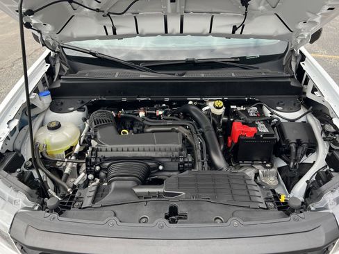 Used 2025 Ford Maverick Lariat w/ 4K Tow Package AWD/4WD image 47
