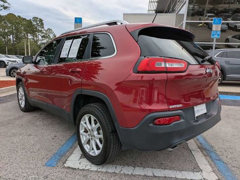 Used 2015 Jeep Cherokee Latitude FWD image 4