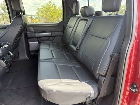 Used 2025 Ford F150 Lariat w/ Equipment Group 501A Mid AWD/4WD image 15