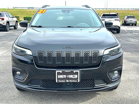 Used 2023 Jeep Cherokee Altitude Lux AWD/4WD image 11