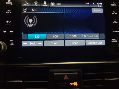 Used 2022 Honda Accord LX image 25