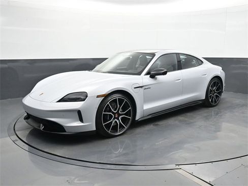 New 2026 Porsche Taycan image 1