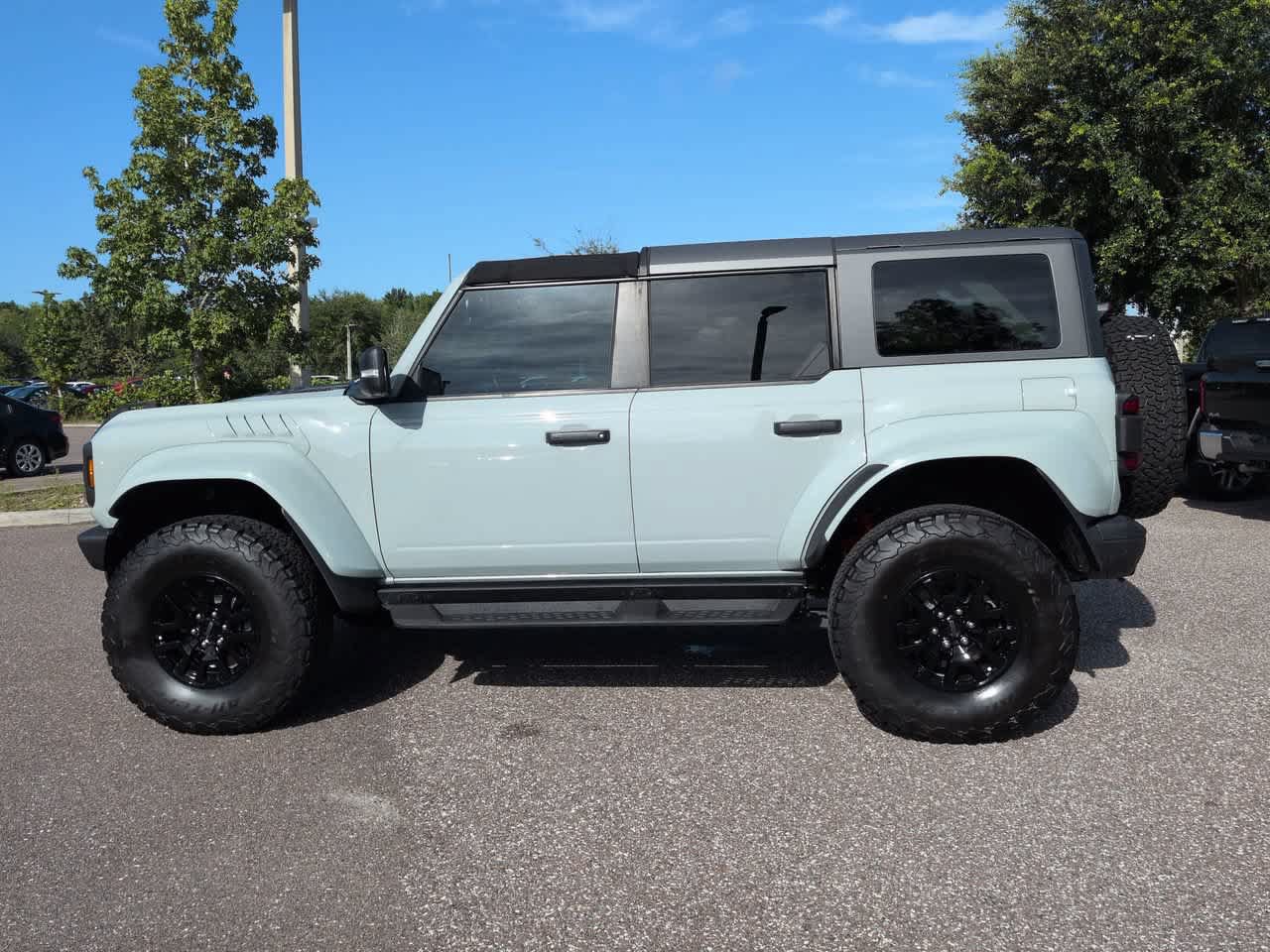Used 2024 Ford Bronco Raptor AWD/4WD image 3