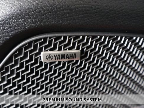 New 2026 Mitsubishi Outlander ES image 4