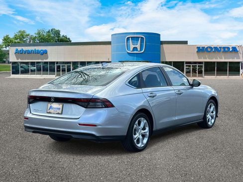 Certified 2024 Honda Accord LX image 5
