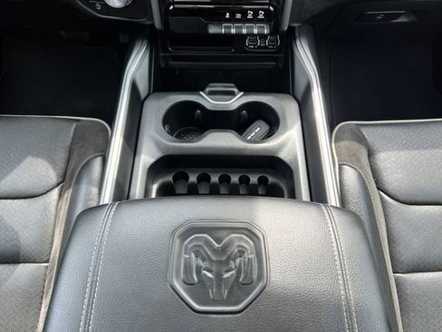 Used 2023 RAM 1500 Laramie AWD/4WD image 23