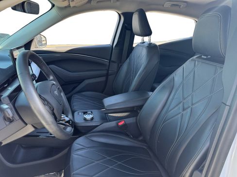 Used 2023 Ford Mustang Mach-E Select RWD image 9
