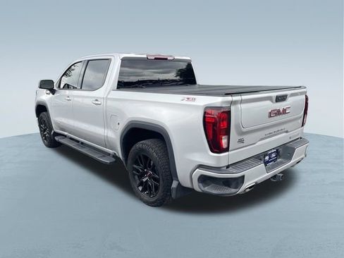 Used 2022 GMC Sierra 1500 Elevation w/ X31 Off-Road Package AWD/4WD image 6