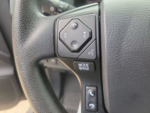 Used 2023 Toyota Tacoma SR AWD/4WD image 18