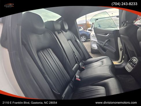 Used 2014 Maserati Ghibli S Q4 image 11