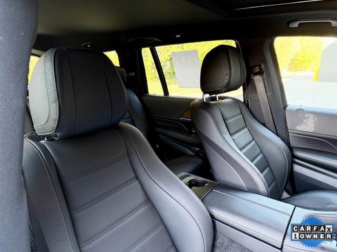 Used 2021 Mercedes-Benz GLS 580 4MATIC image 32