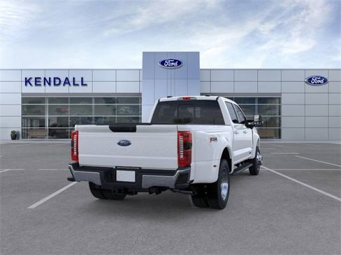 New 2026 Ford F450 XLT w/ XLT Premium Package image 8