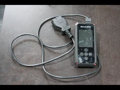 Used 2017 Ford F250 Lariat w/ Lariat Value Package image 3