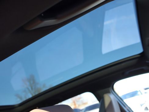 Used 2025 BMW X3 M50 w/ Premium Package image 15