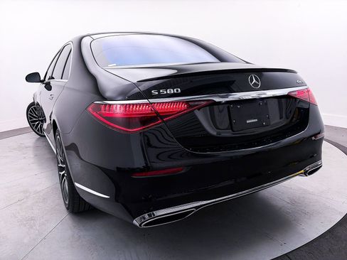 Used 2024 Mercedes-Benz S 580 4MATIC Sedan image 4