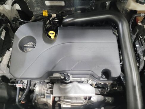 Used 2023 Chevrolet Equinox LT image 30