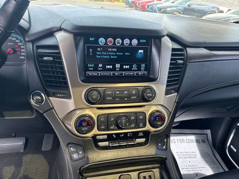 Used 2018 GMC Yukon XL Denali w/ Denali Ultimate Package AWD/4WD image 28