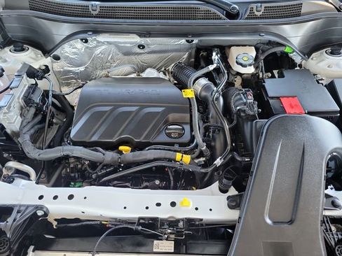 New 2025 Chevrolet Trax LT w/ Driver Confidence Package FWD image 30