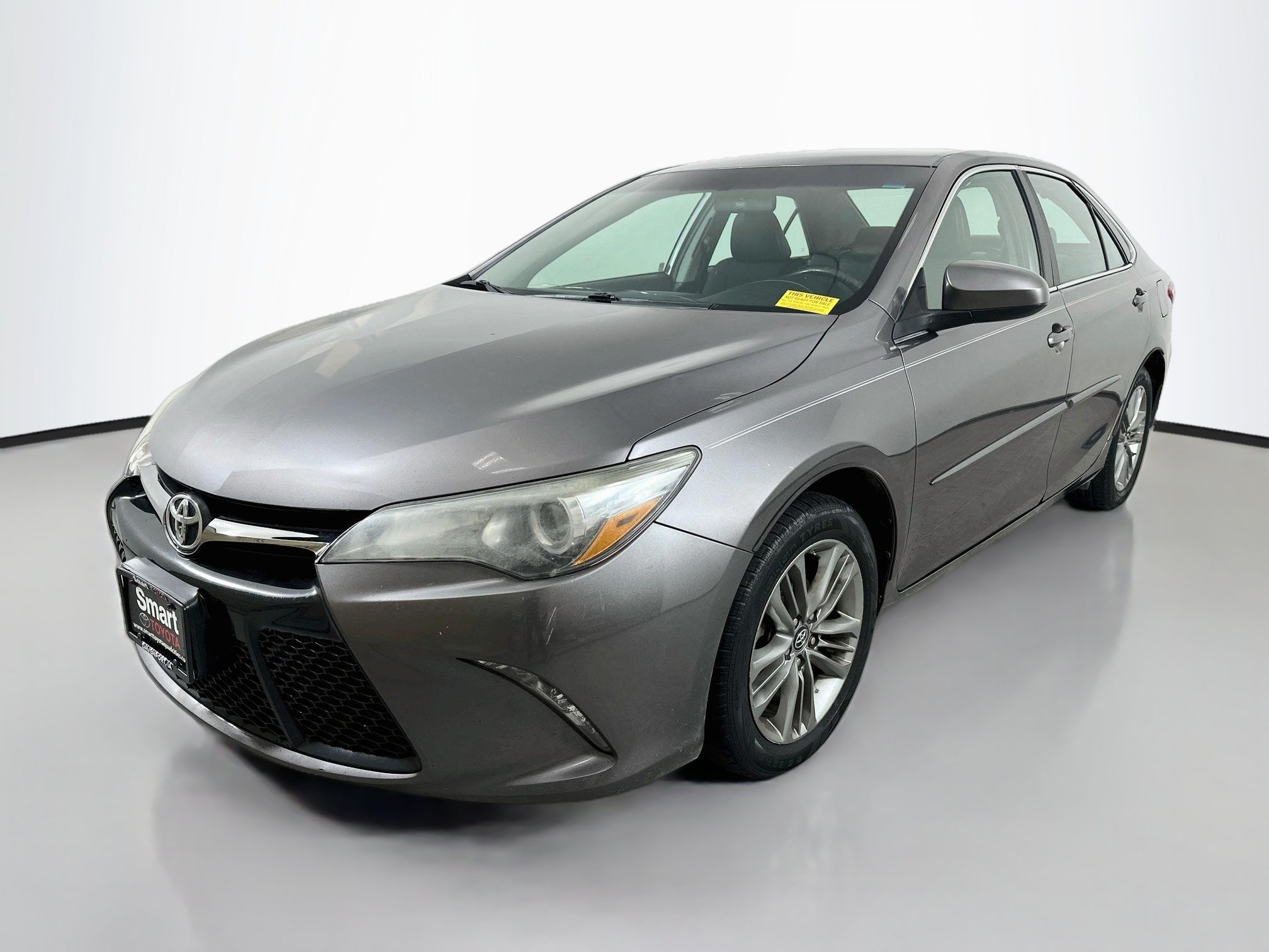 Used 2017 Toyota Camry SE FWD image 3