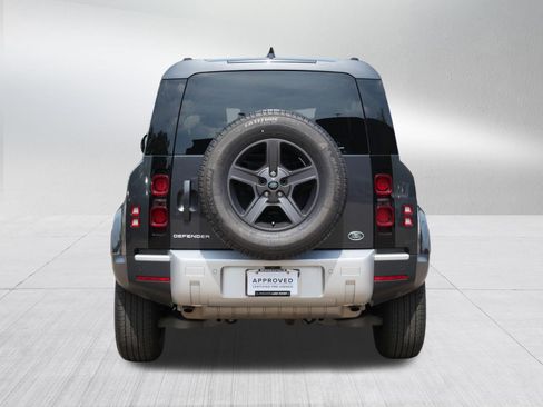 Used 2023 Land Rover Defender 110 S AWD/4WD image 4