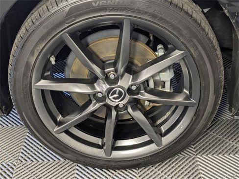 Used 2019 MAZDA MX-5 Miata RF Grand Touring image 8