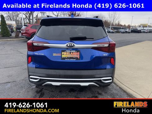 Used 2021 Kia Seltos EX image 4