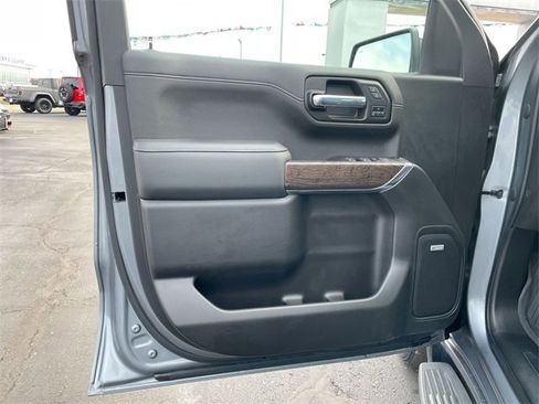 Used 2022 GMC Sierra 1500 Denali w/ Driver Alert Package II image 10