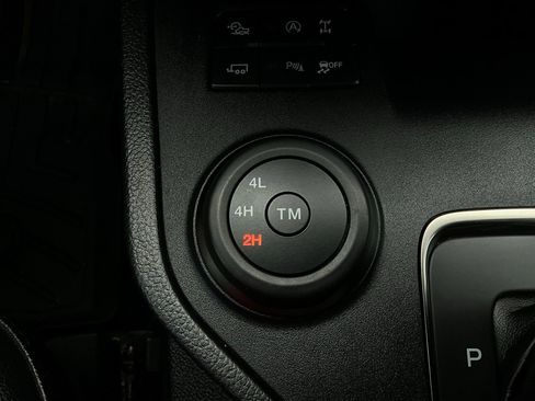 Used 2020 Ford Ranger Lariat w/ Equipment Group 501A Mid image 25