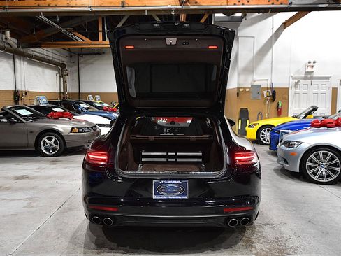 Used 2018 Porsche Panamera 4S AWD/4WD image 58