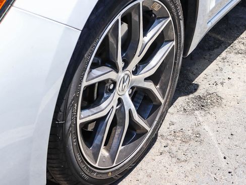 Used 2019 Acura ILX FWD image 4