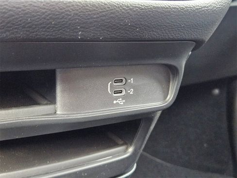 New 2026 Chrysler Voyager LX image 24