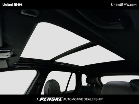 Used 2024 BMW X5 xDrive40i w/ Premium Package image 12