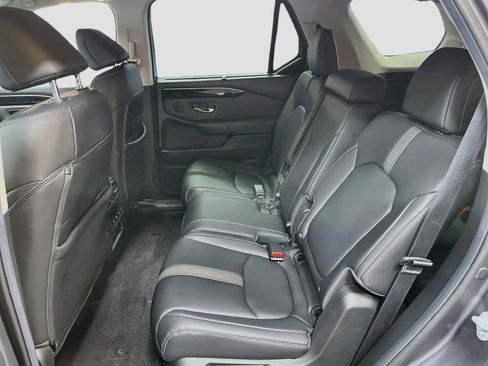 Used 2025 Honda Pilot Touring image 26