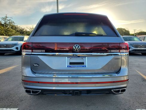 New 2026 Volkswagen Atlas SEL Premium R-Line image 4