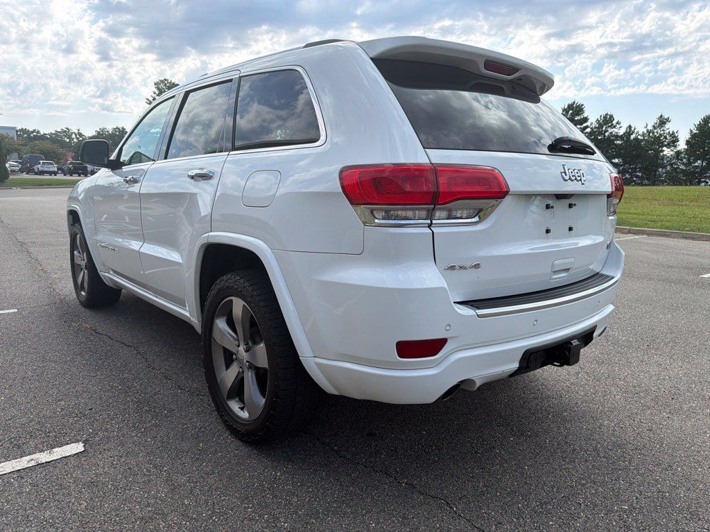 Used 2015 Jeep Grand Cherokee Overland AWD/4WD image 5